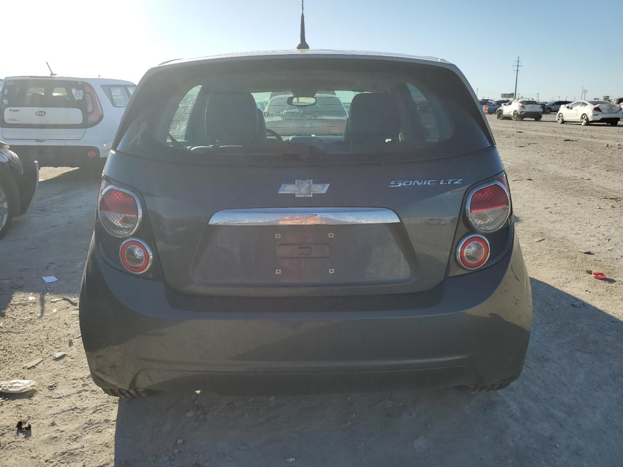 2012 Chevrolet Sonic - Image 6