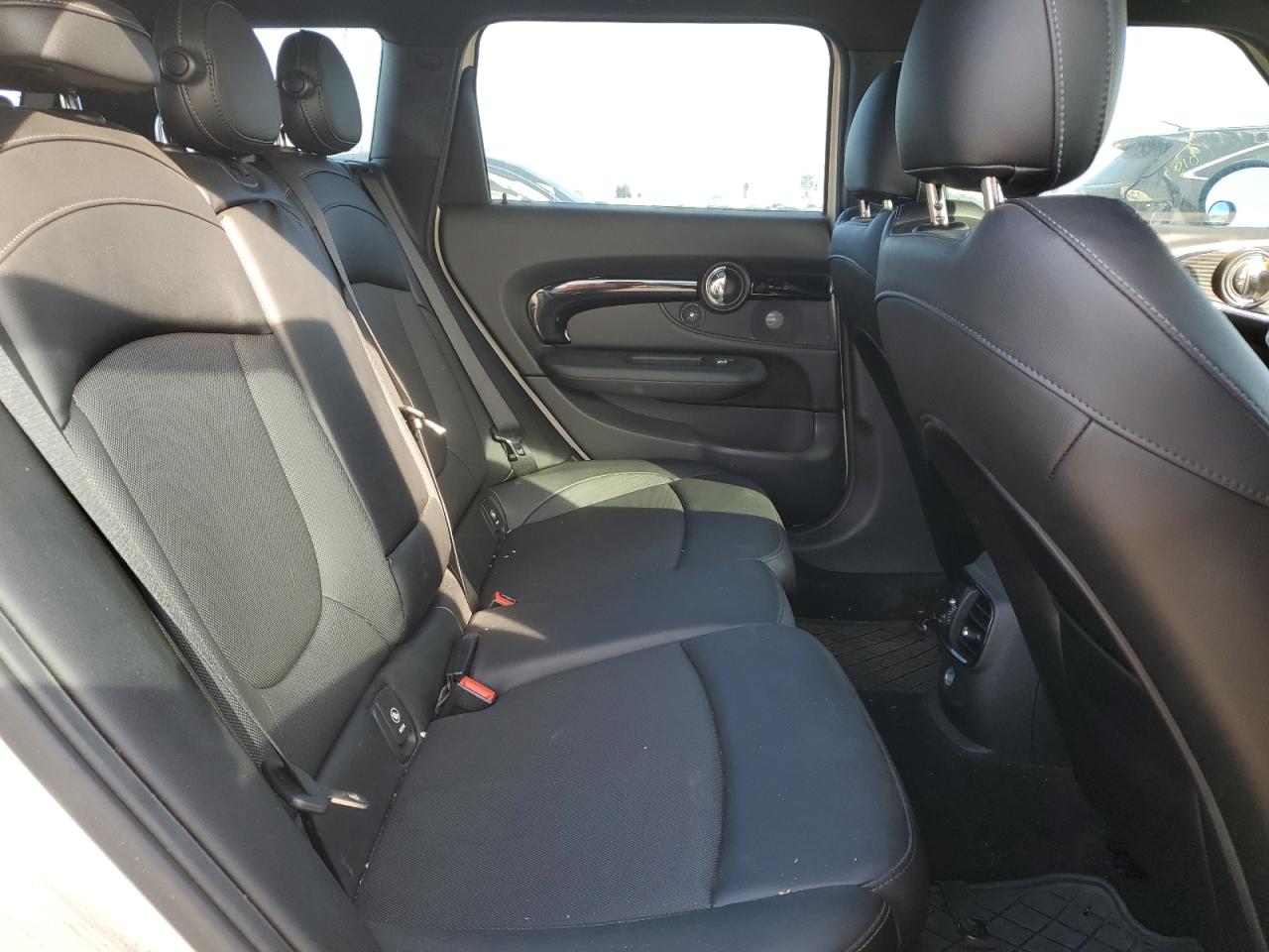 2016 MINI Cooper - Image 10