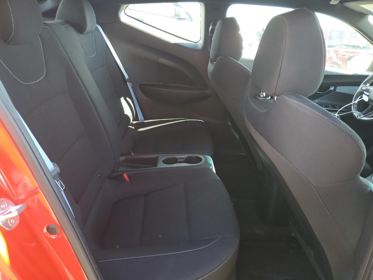 2020 Hyundai Veloster - Image 10