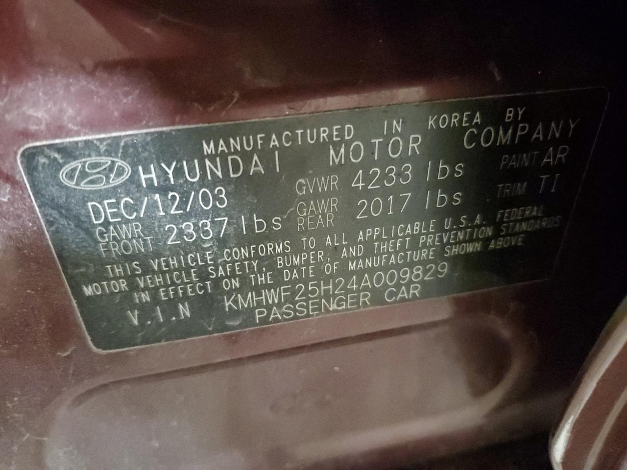 2004 Hyundai Sonata - Image 12