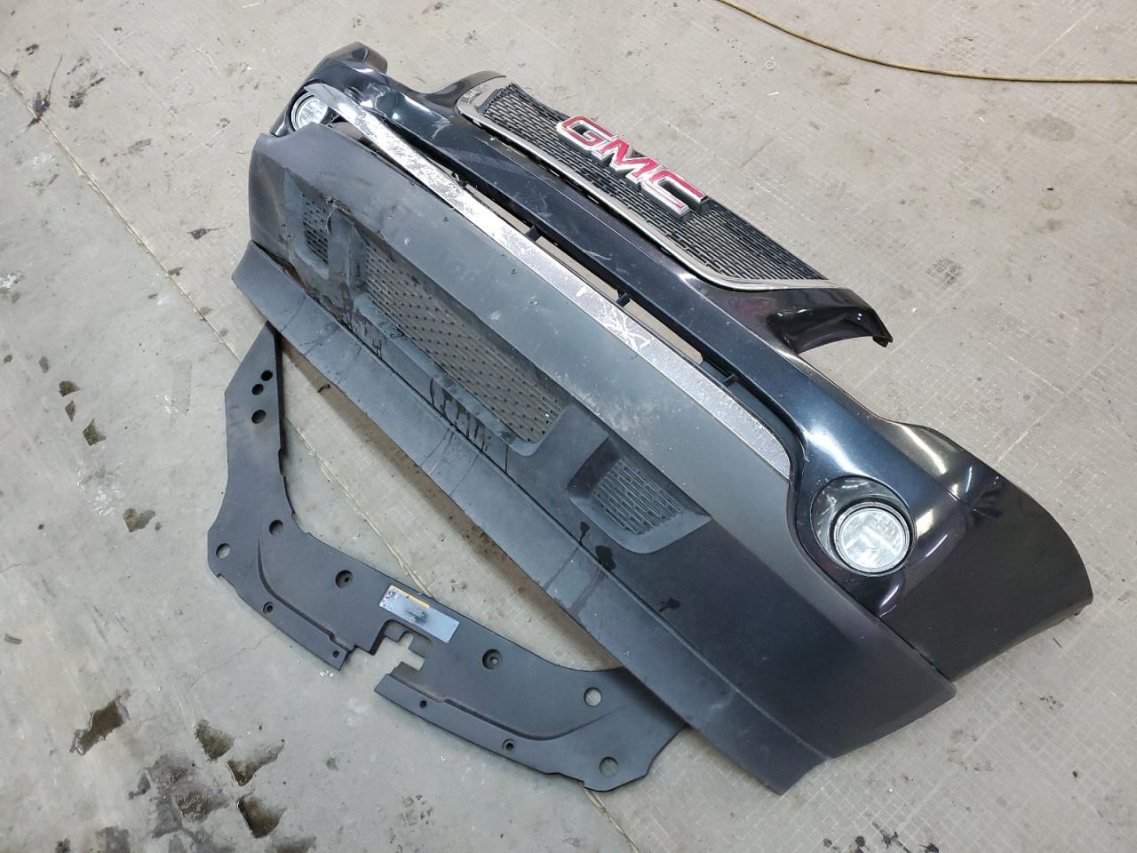 2012 GMC Acadia - Image 13