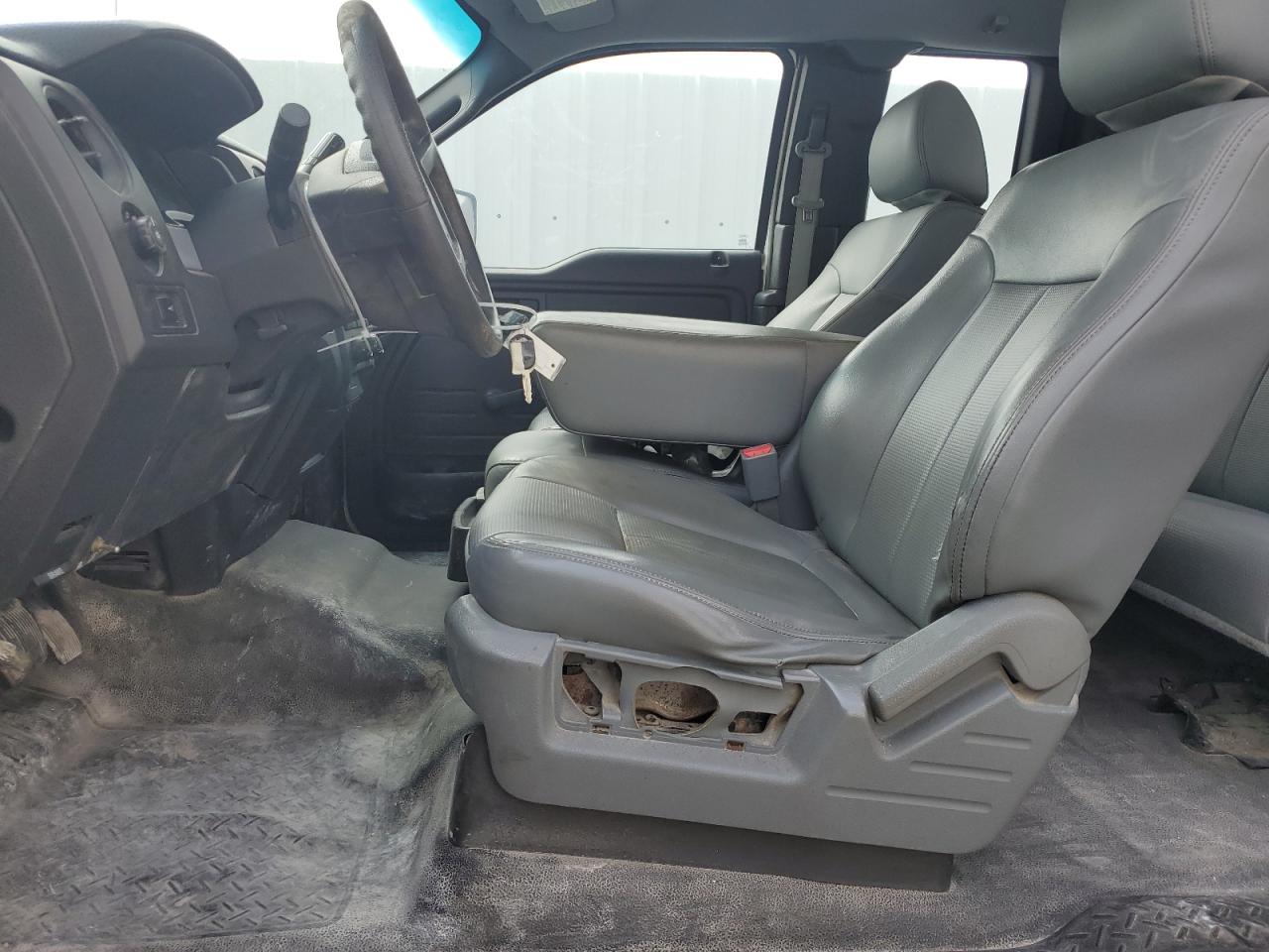 2014 Ford F-150 - Image 7