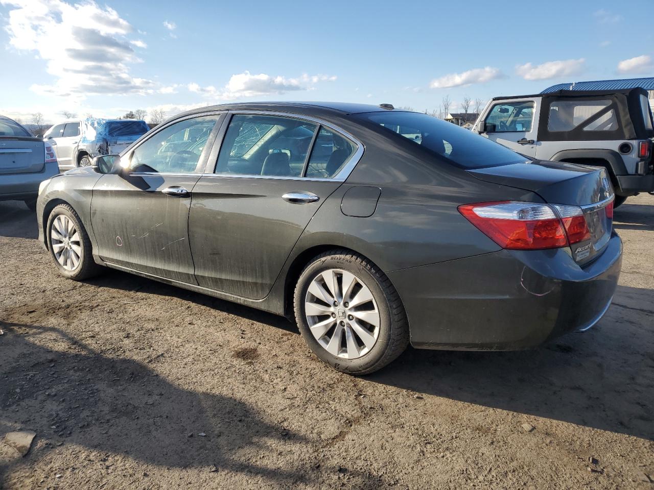 2013 Honda Accord - Image 2