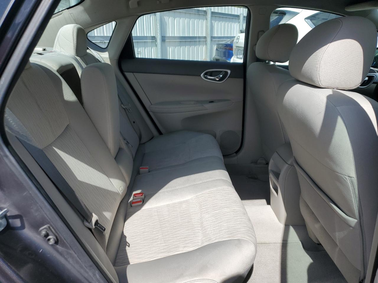 2014 Nissan Sentra - Image 10