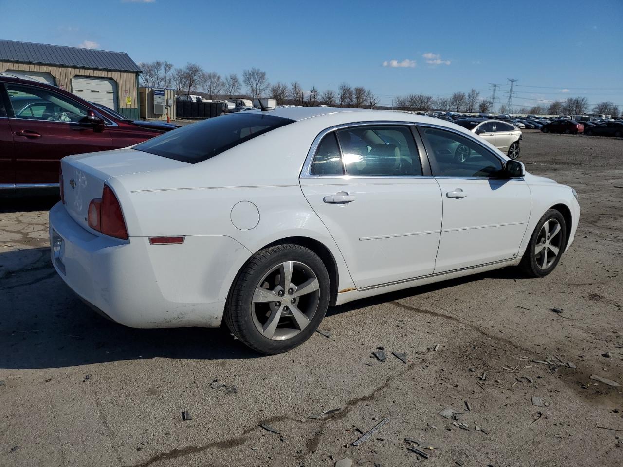 2009 Chevrolet Malibu - Image 3