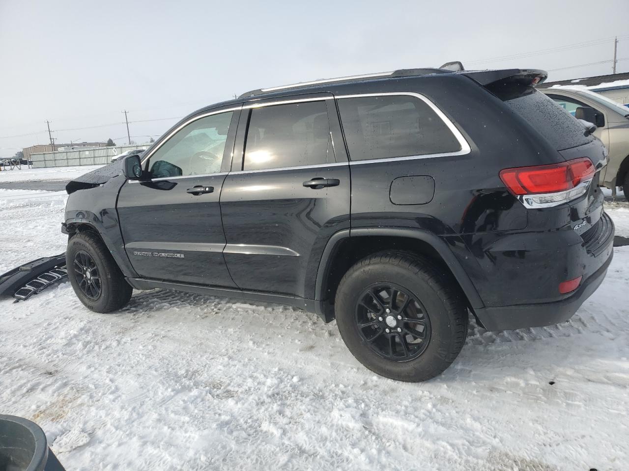 2020 Jeep Grand Cherokee - Image 2