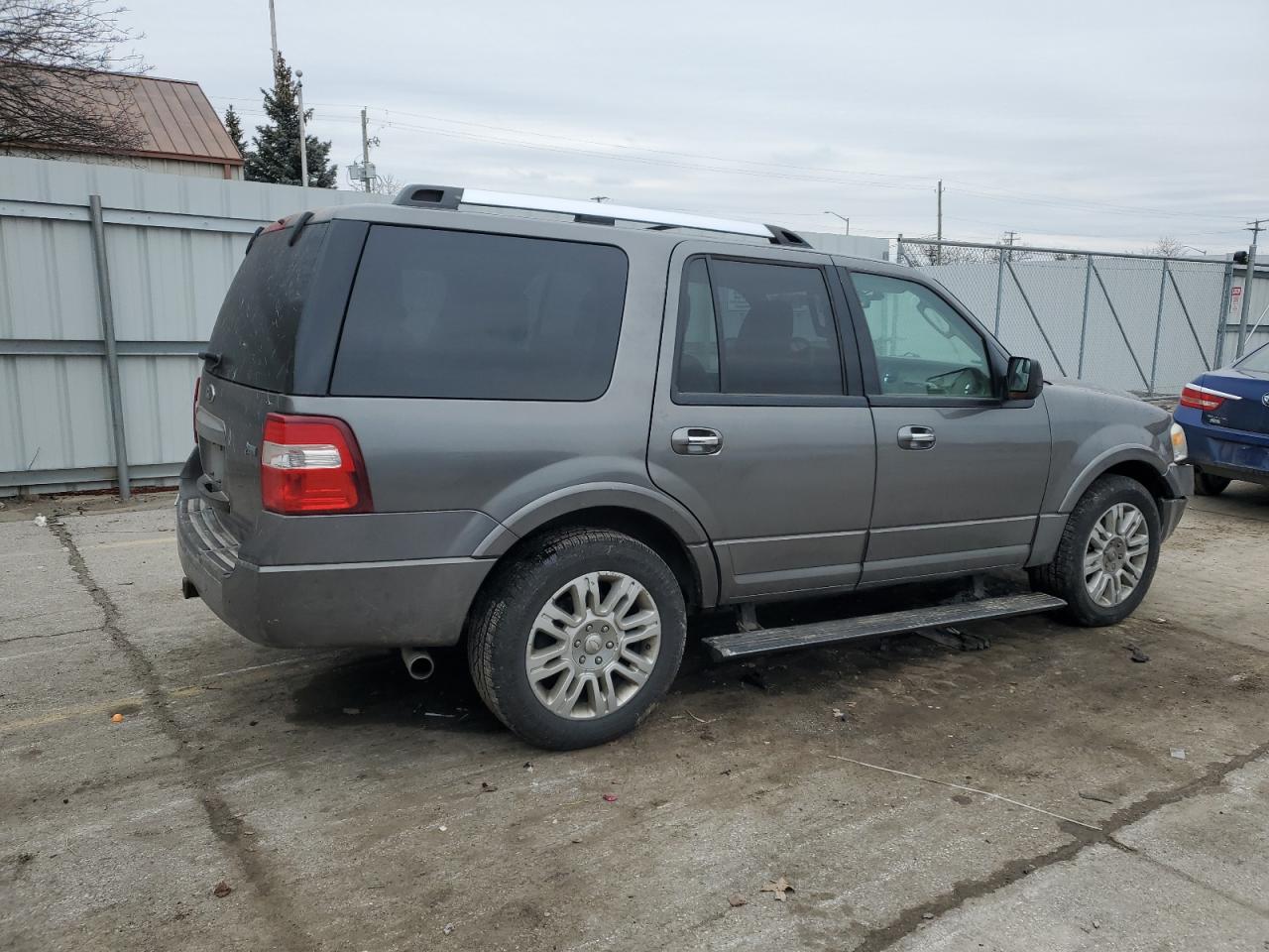 2012 Ford Expedition - Image 3