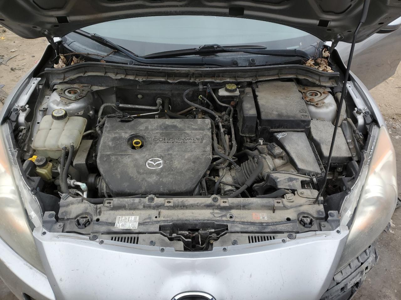 2013 Mazda 3 - Image 11