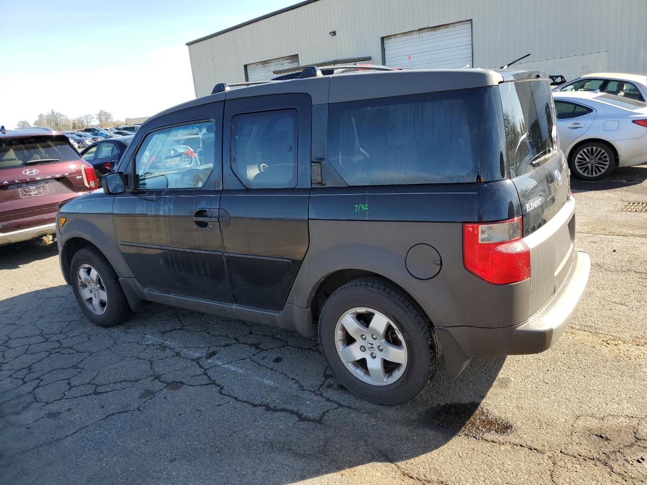 2003 Honda Element - Image 2