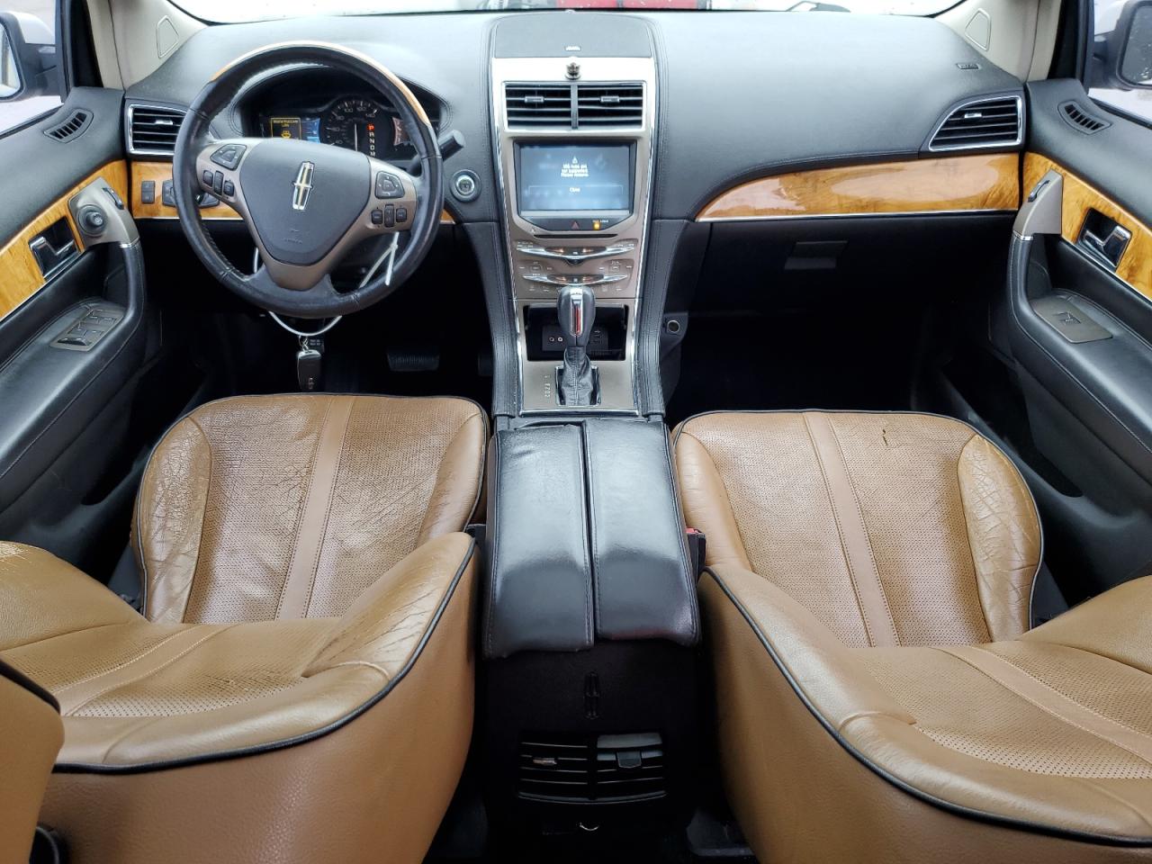 2011 Lincoln MKX - Image 8