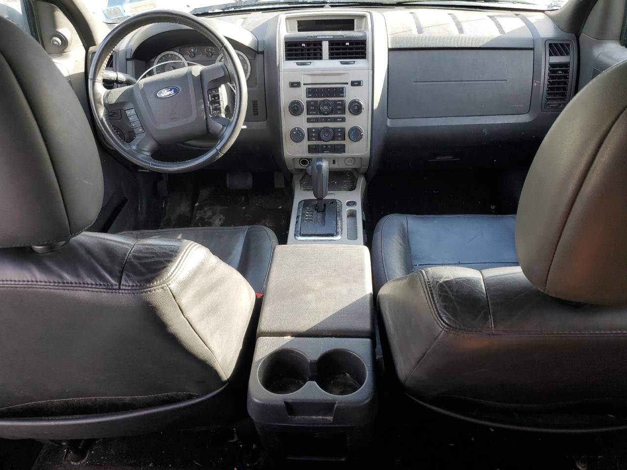 2011 Ford Escape - Image 8