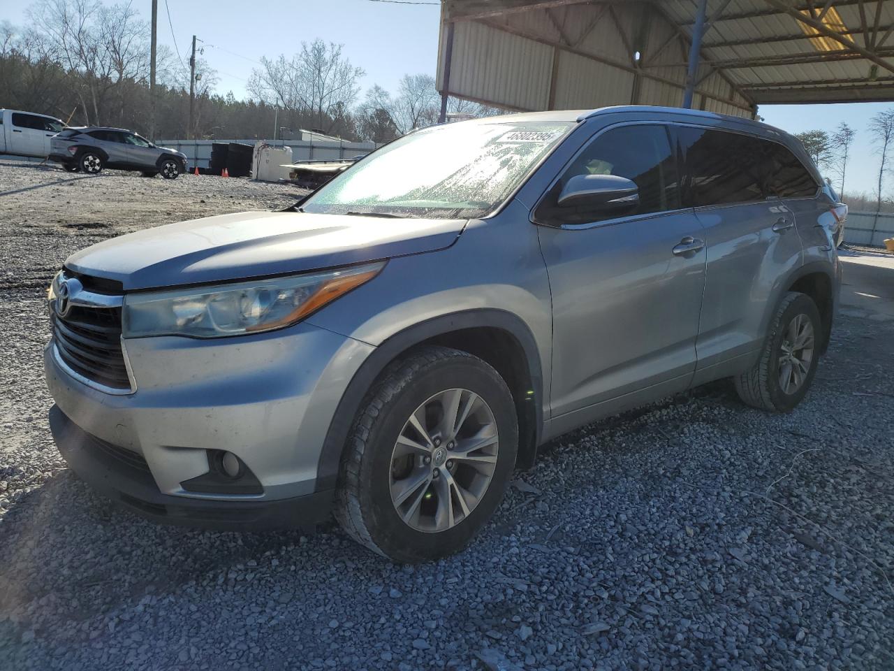 2015 Toyota Highlander - Image 1