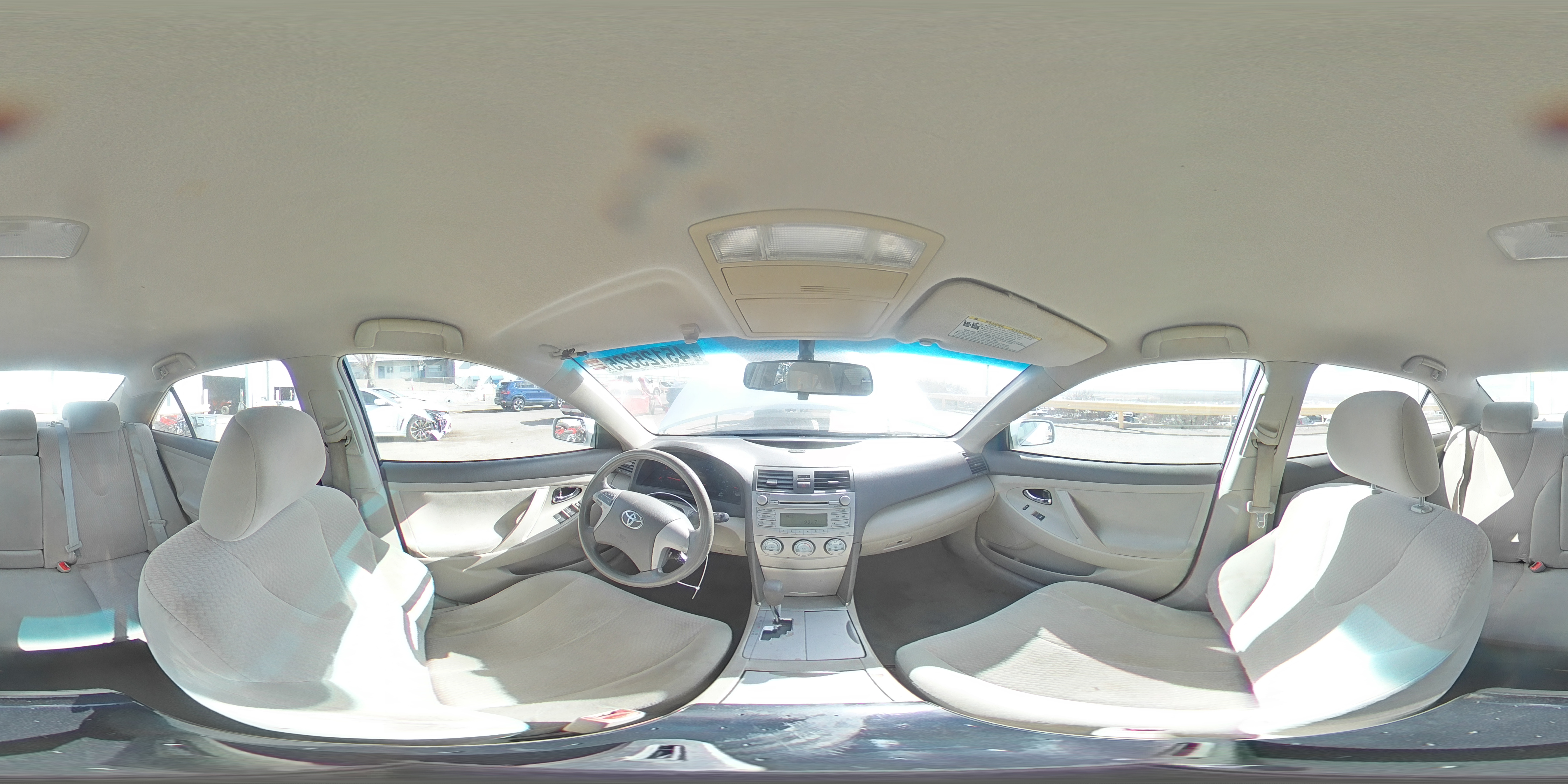 2011 Toyota Camry - Image 13
