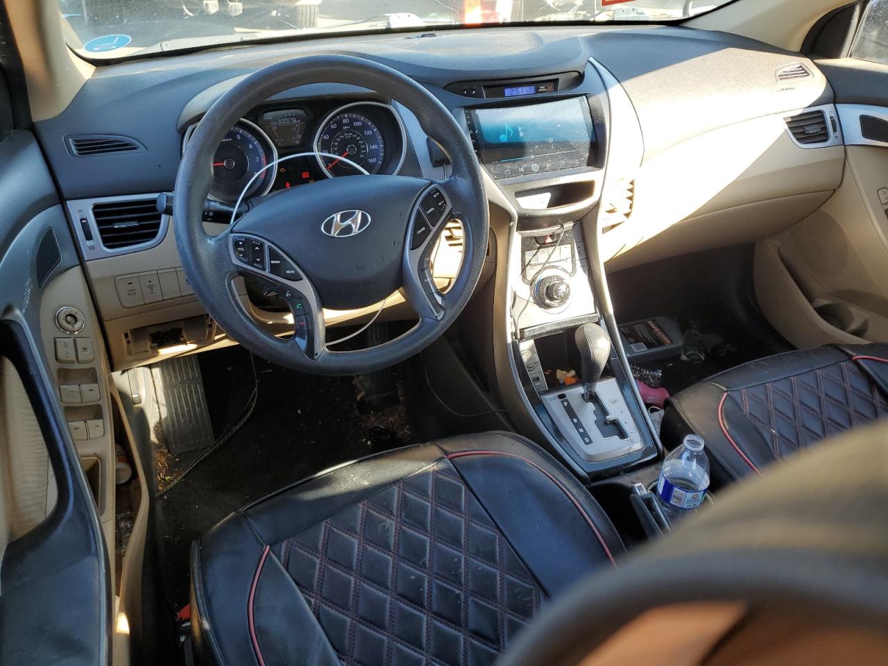 2013 Hyundai Elantra - Image 8