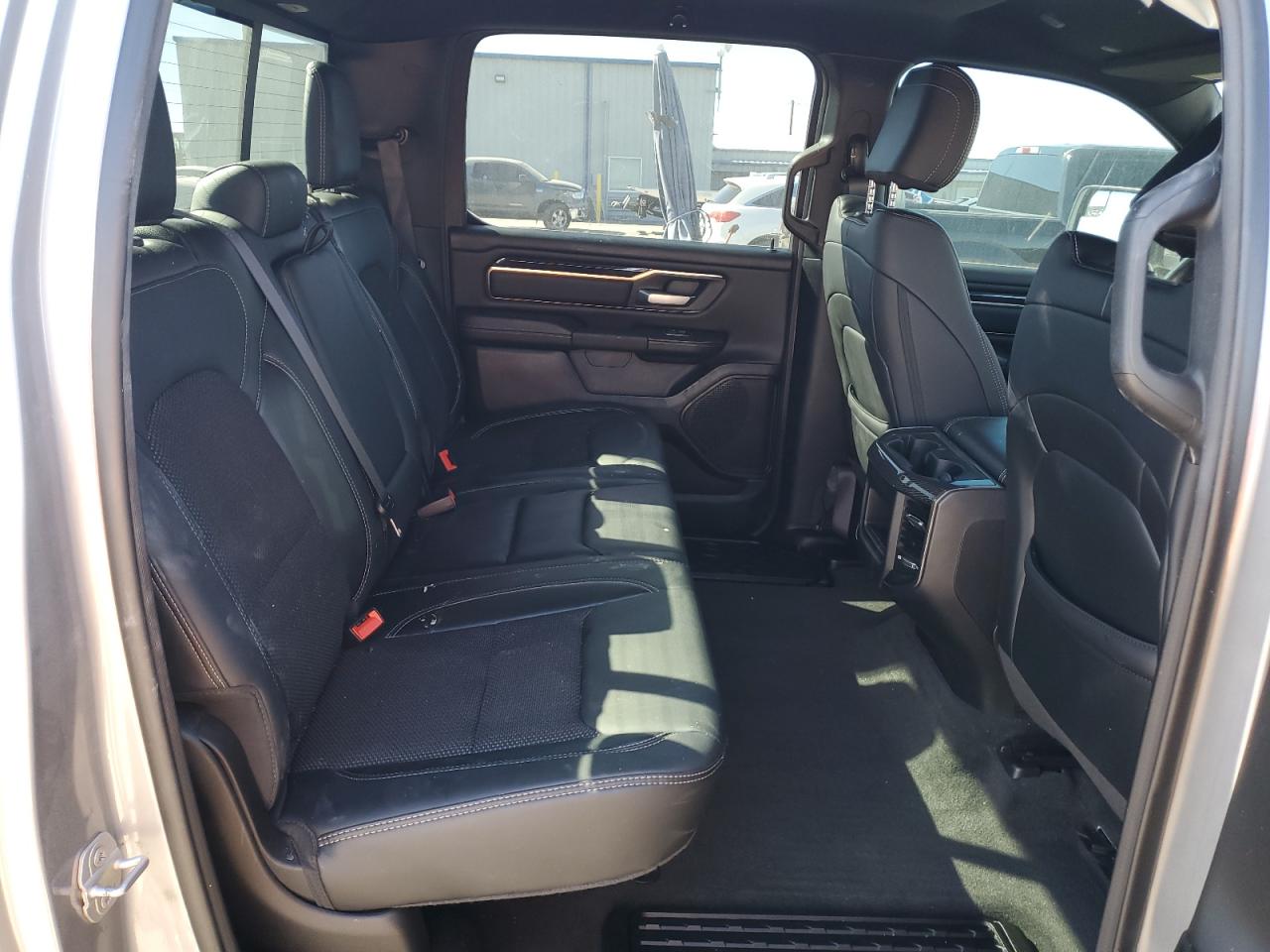 2021 RAM 1500 - Image 10