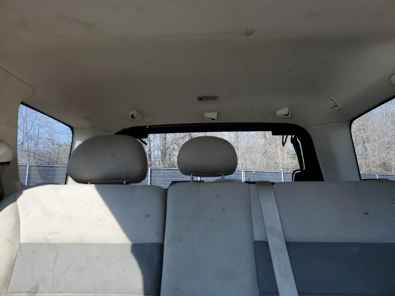 2008 Ford Escape - Image 10