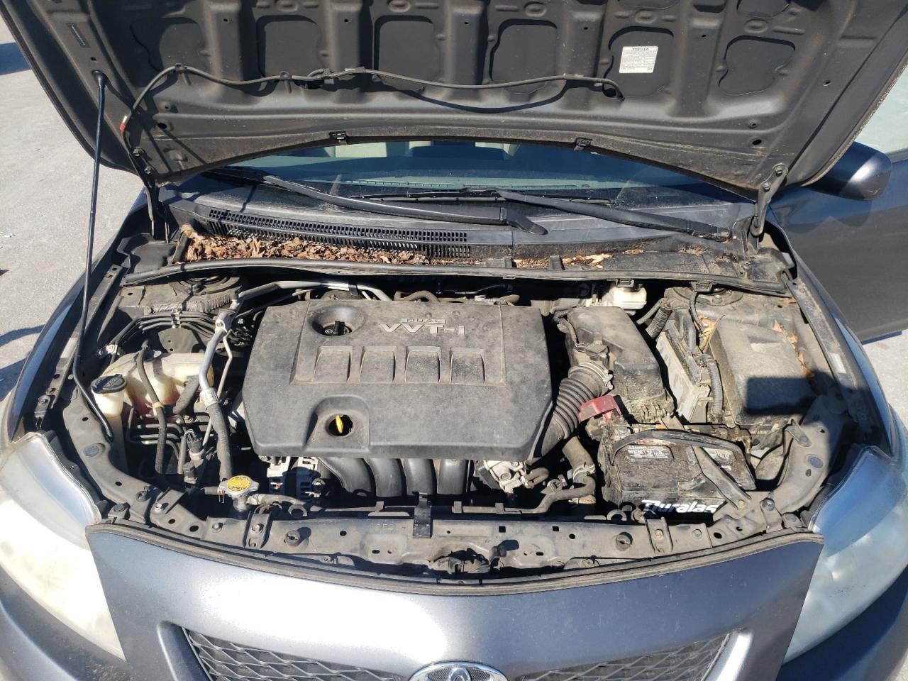2010 Toyota Corolla - Image 11