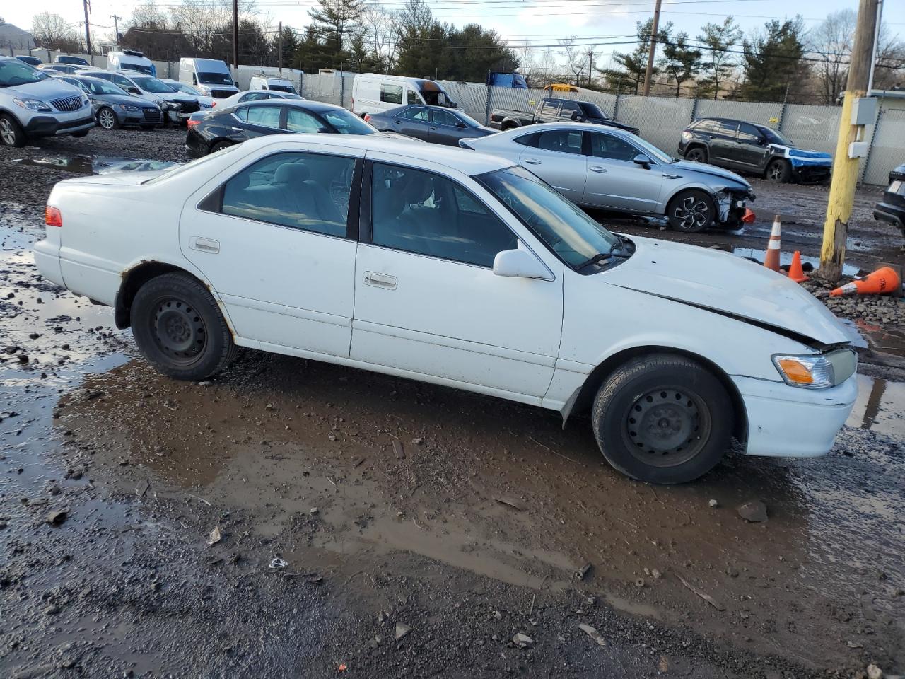 2000 Toyota Camry - Image 4
