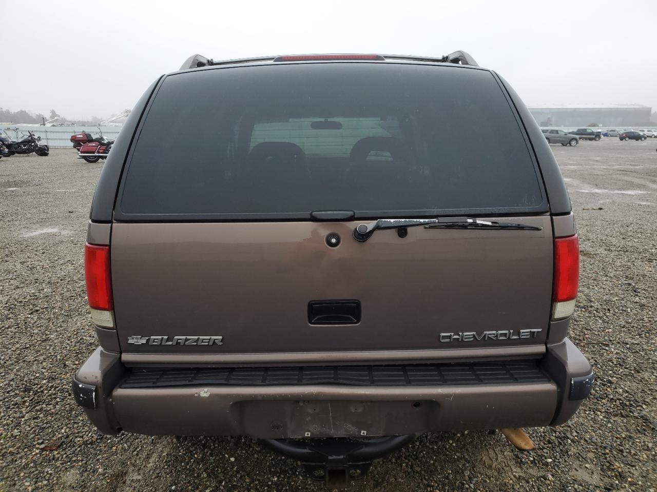 1997 Chevrolet Blazer VIN: 1GNDT13W4V2254280 Lot: 44920175