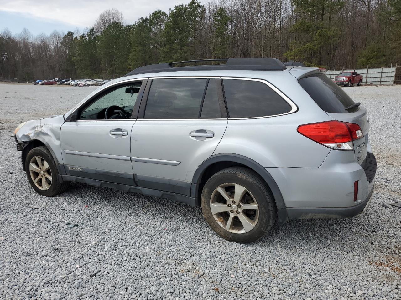 2013 Subaru Outback - Image 2