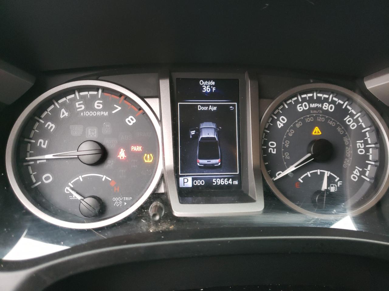 2016 Toyota Tacoma - Image 9