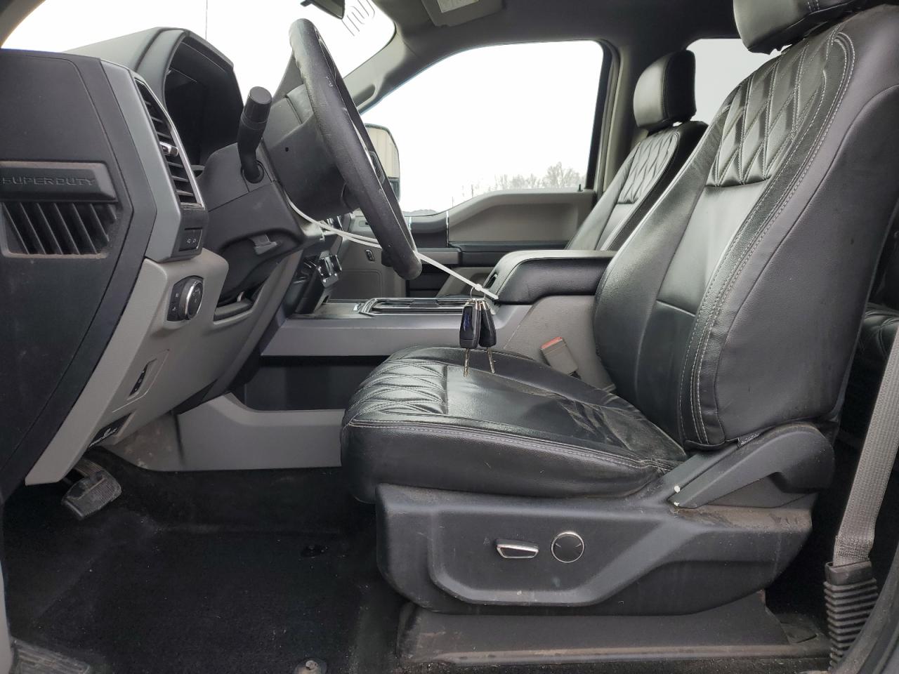 2019 Ford F250 - Image 7