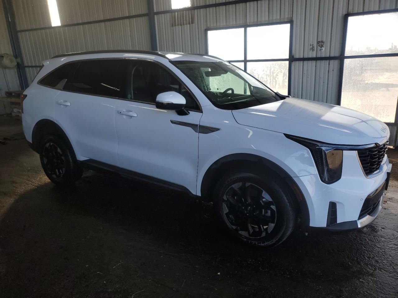 2024 Kia Sorento - Image 4