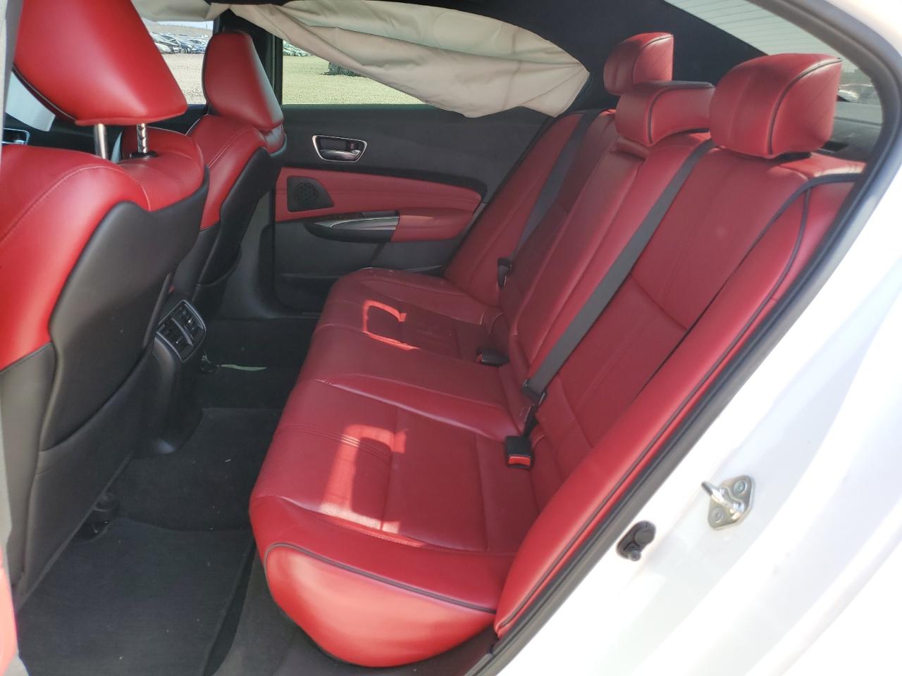 2018 Acura TLX - Image 11