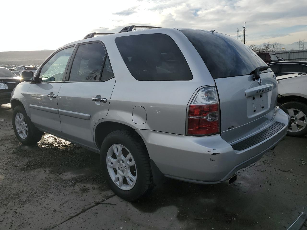 2005 Acura MDX - Image 2