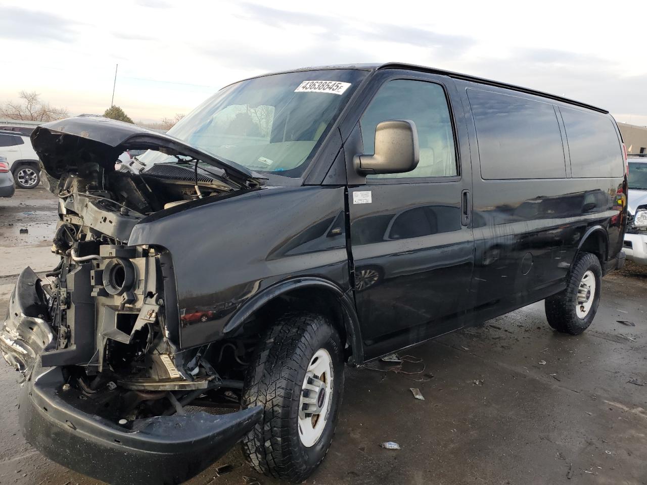2014 GMC Savana - Image 1