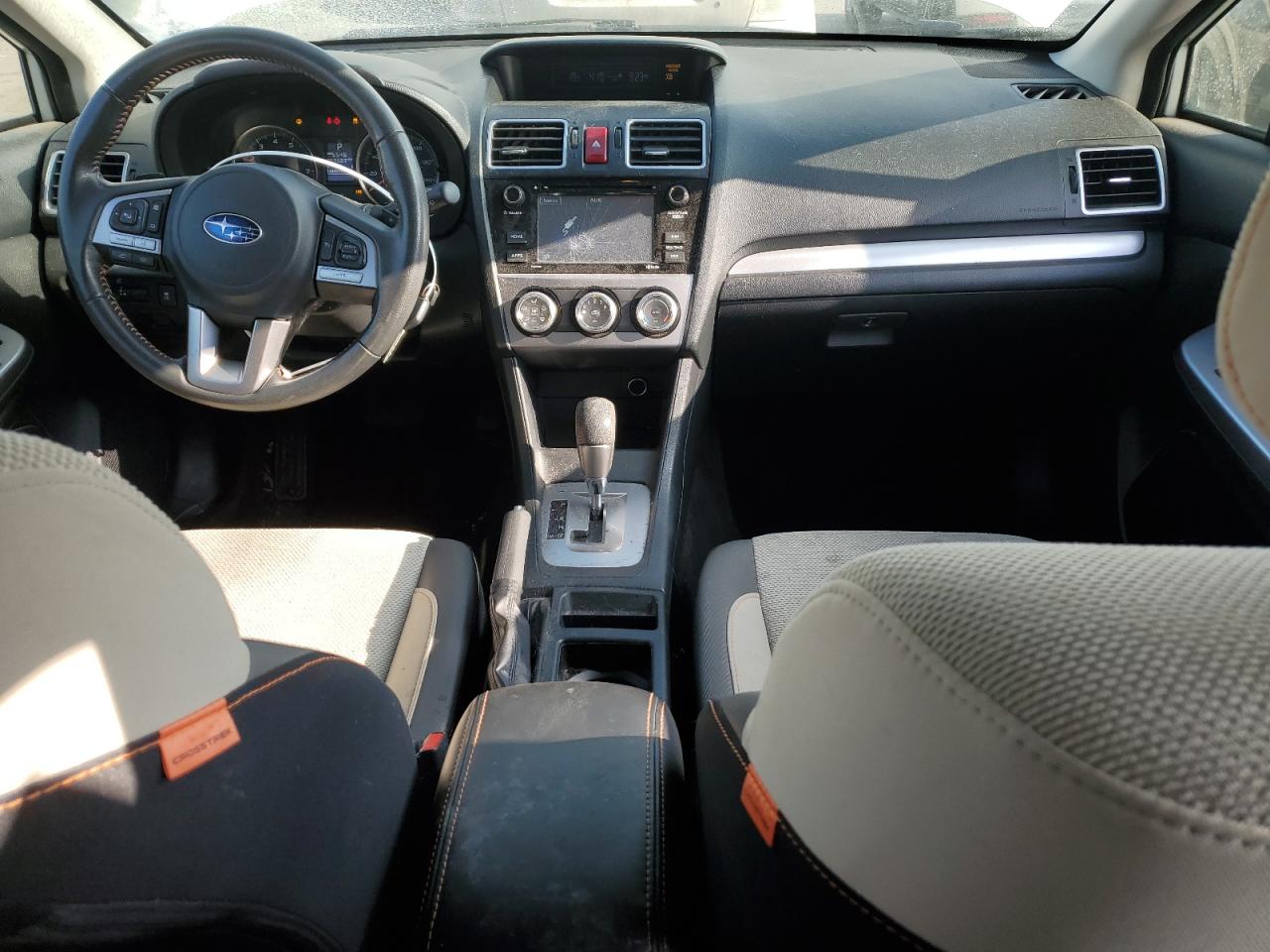 2016 Subaru XV - Image 8