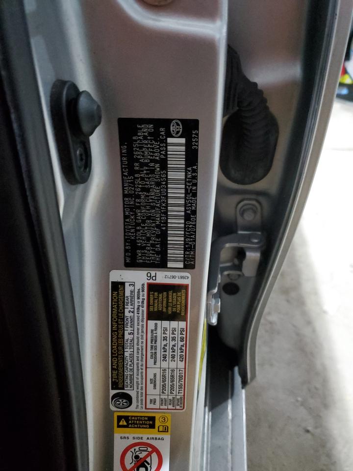 2015 Toyota Camry - Image 12