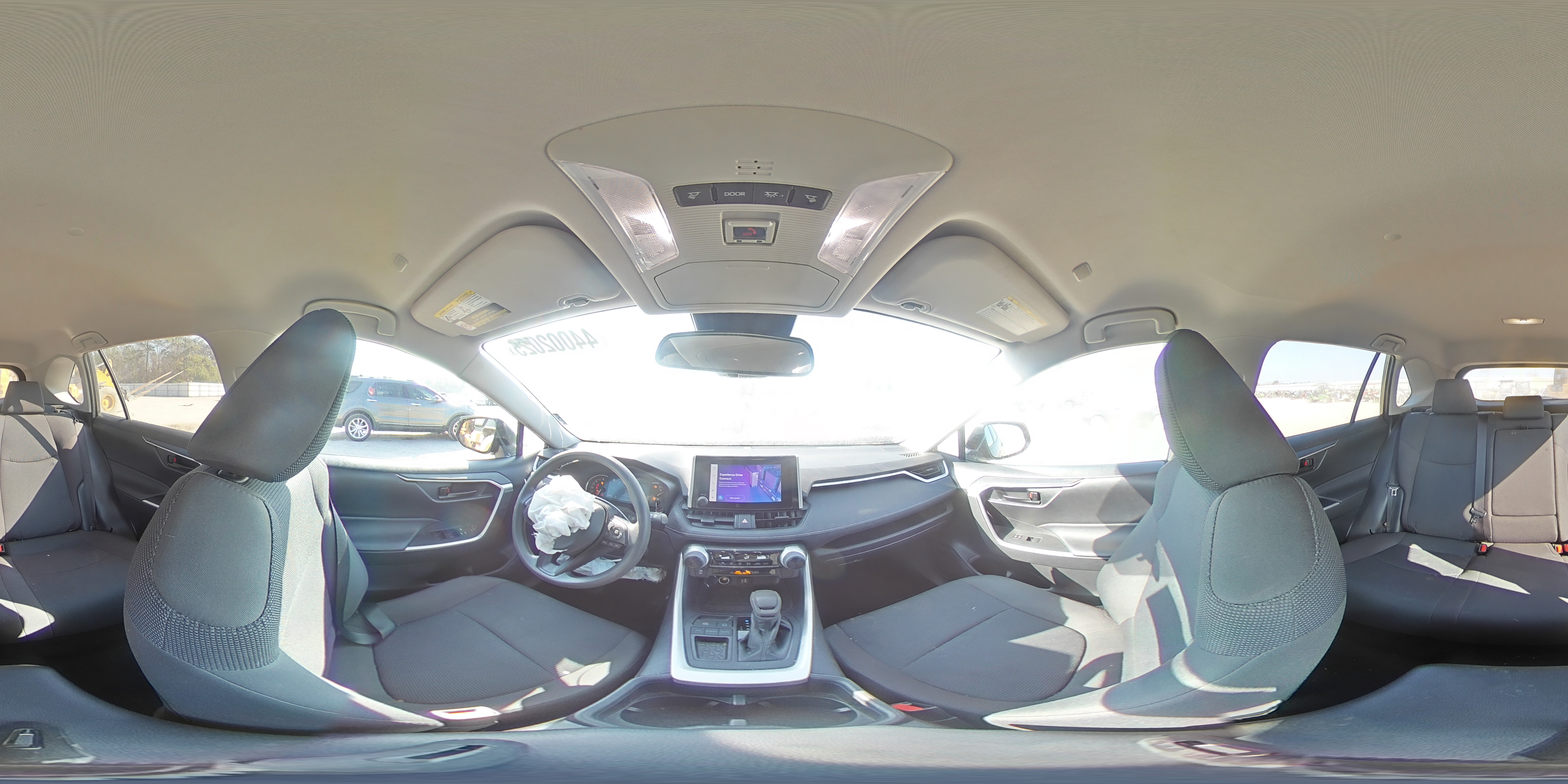 2023 Toyota RAV 4 - Image 14