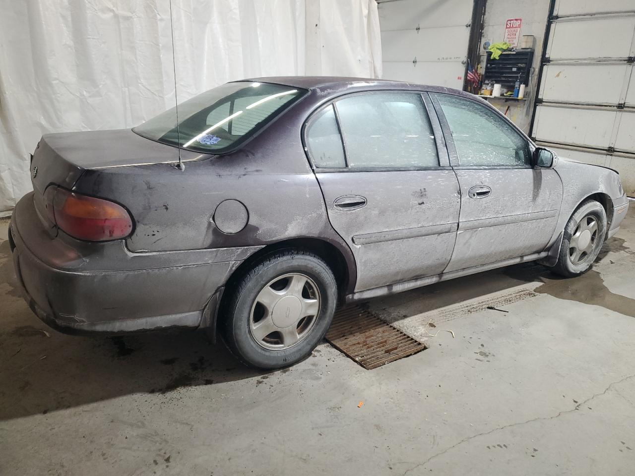 2000 Chevrolet Malibu - Image 3