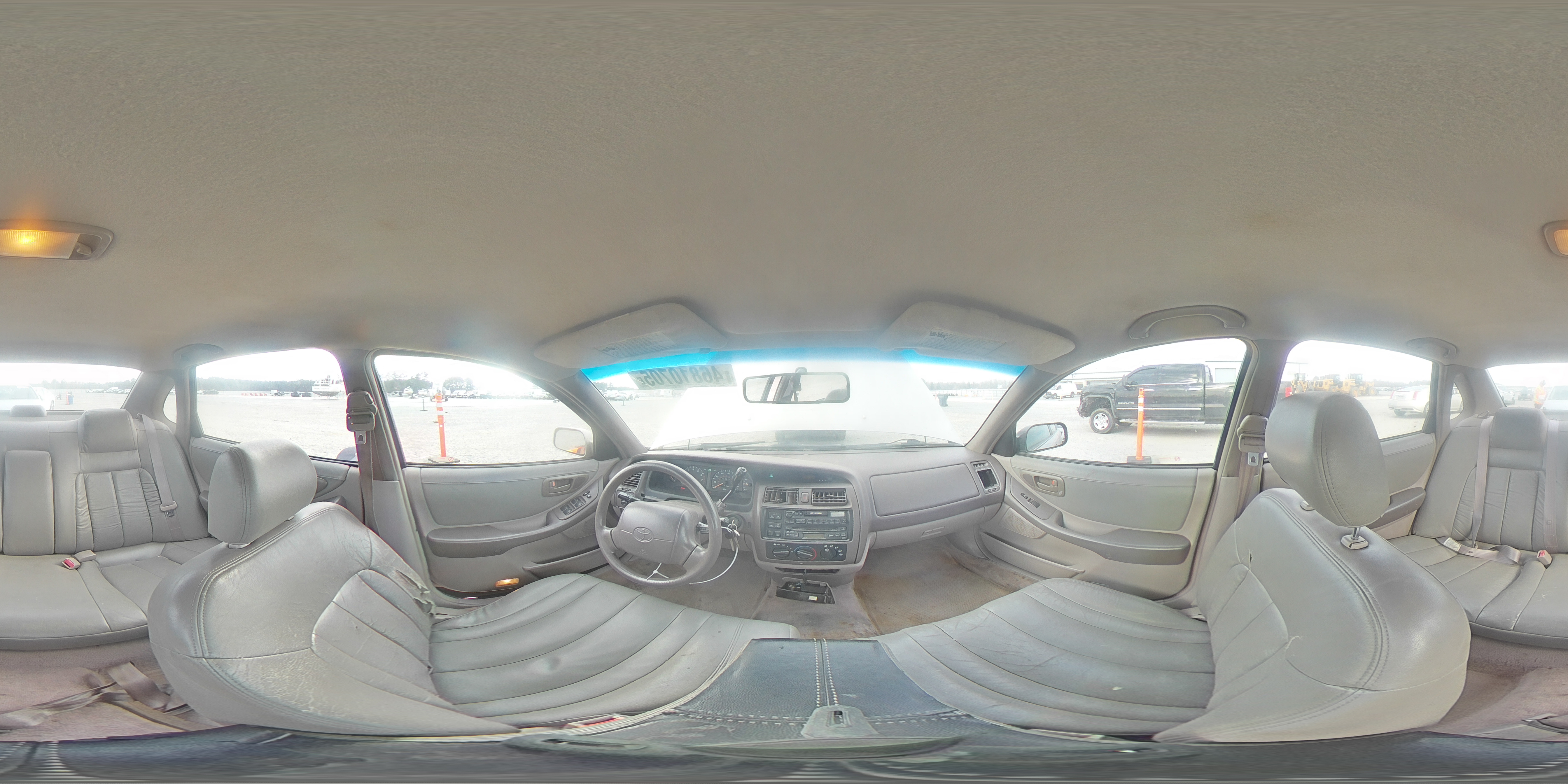 1997 Toyota Avalon - Image 12
