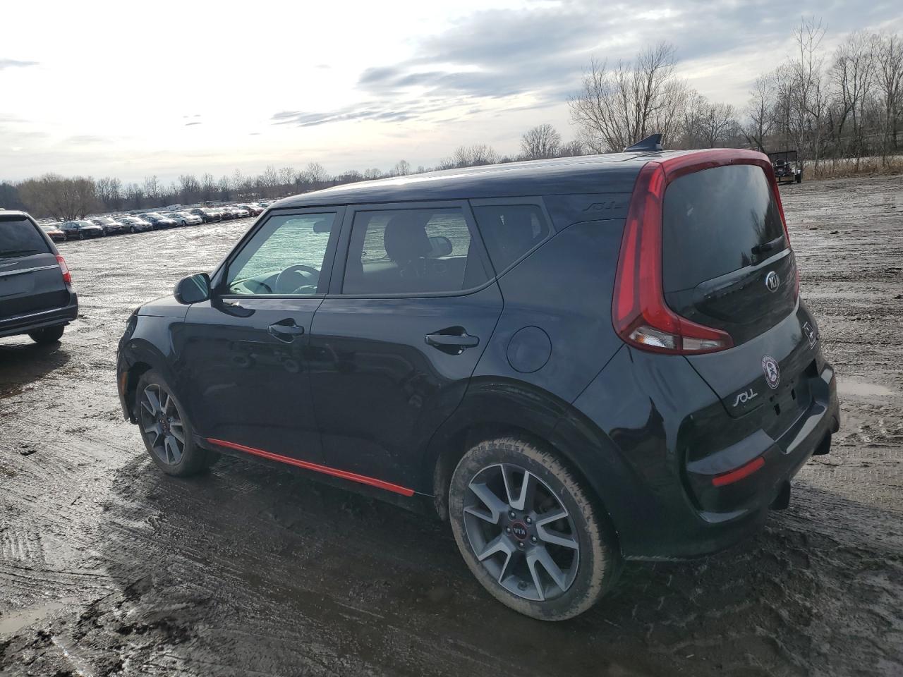 2020 Kia Soul - Image 2