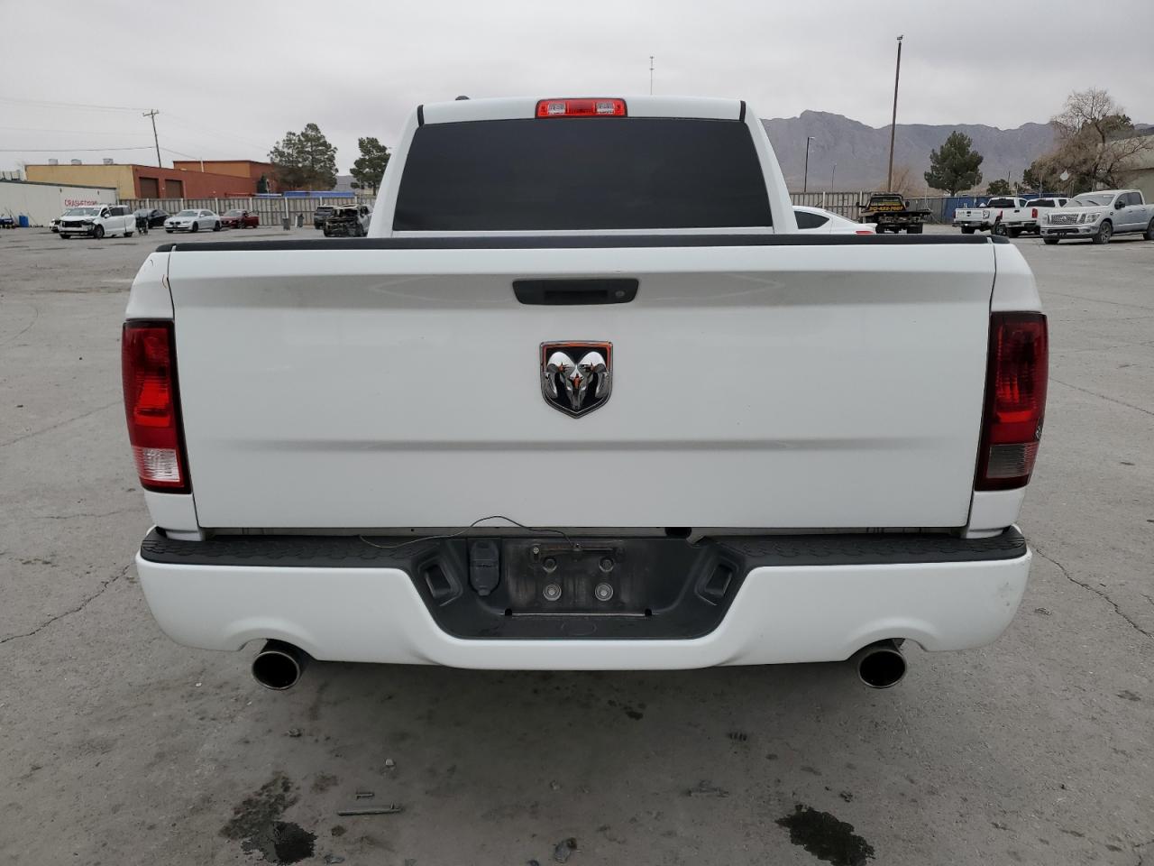 2017 RAM 1500 - Image 6