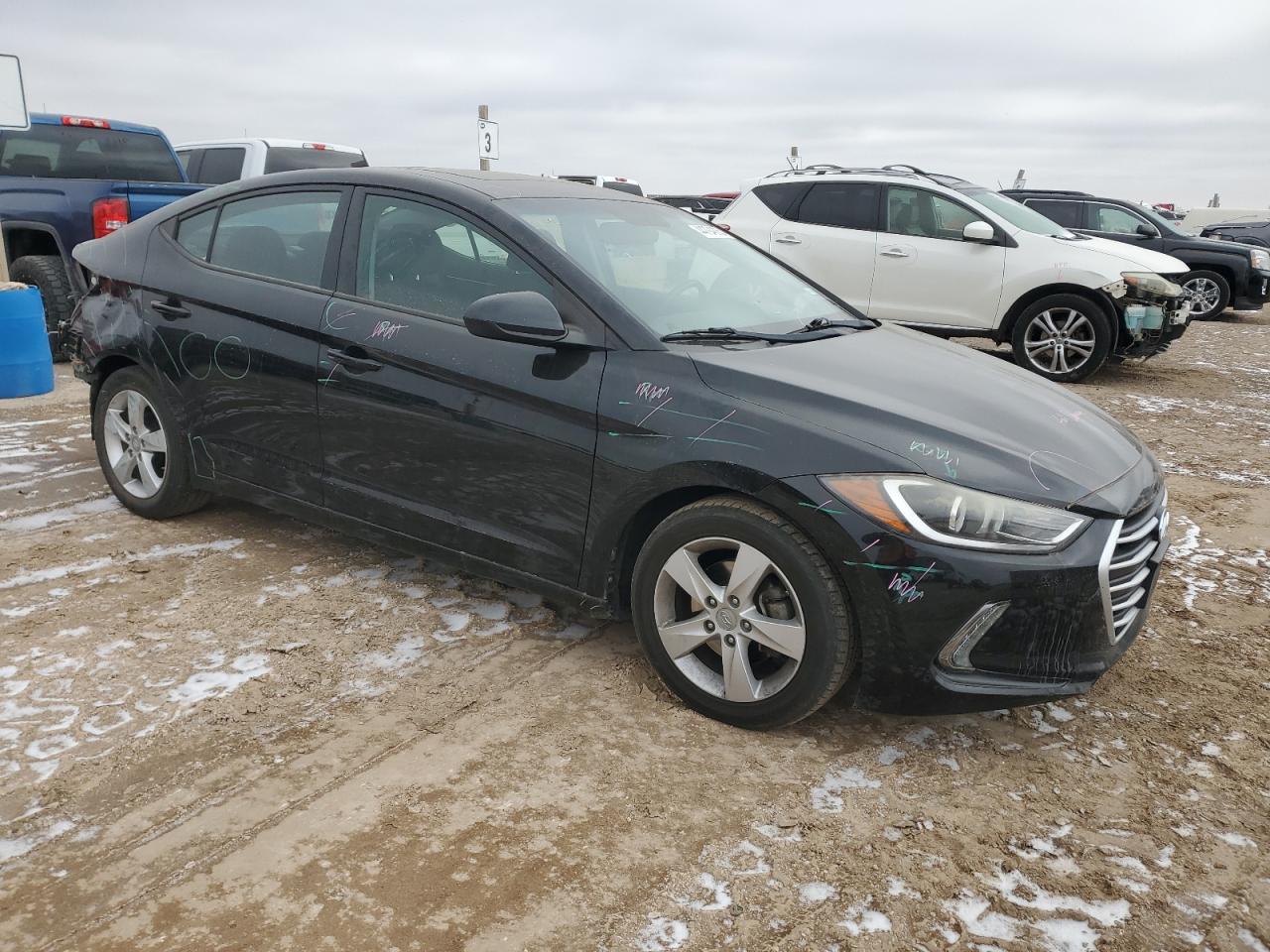 2017 Hyundai Elantra - Image 4