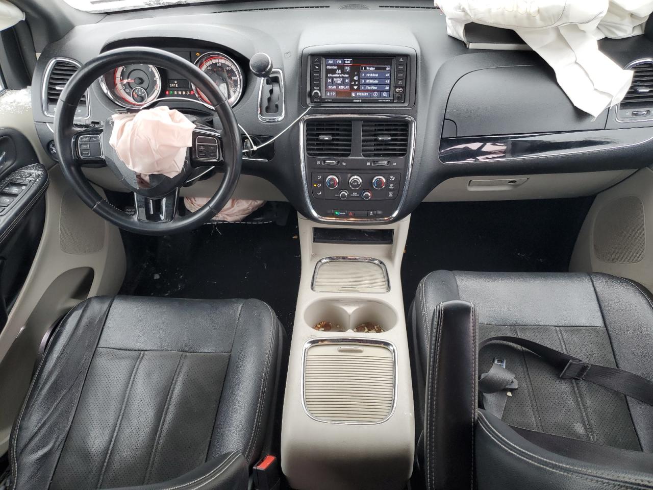2019 Dodge Caravan - Image 8