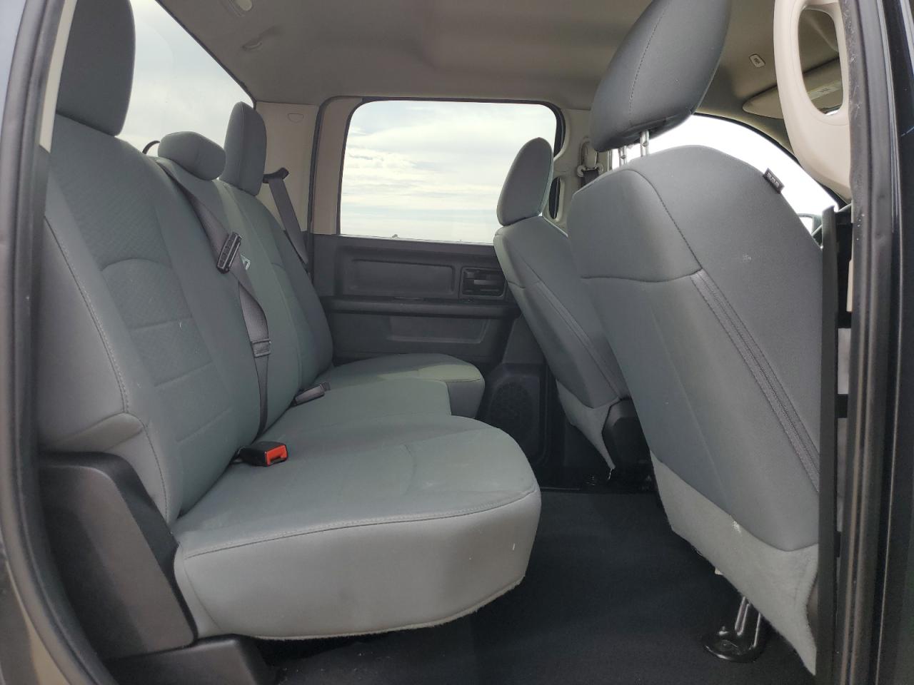 2020 RAM 1500 - Image 10