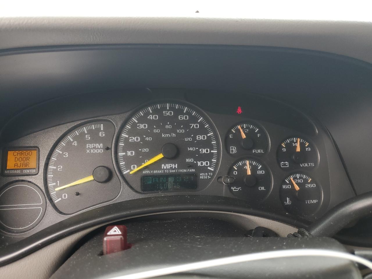 2001 GMC Yukon - Image 9