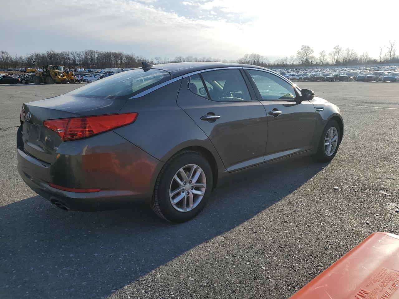 2013 Kia Optima - Image 3