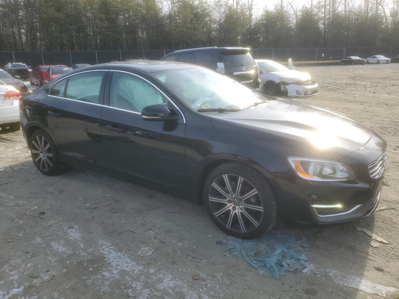 2016 Volvo S60 - Image 4