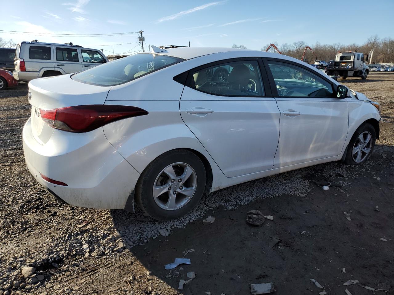 2015 Hyundai Elantra - Image 3