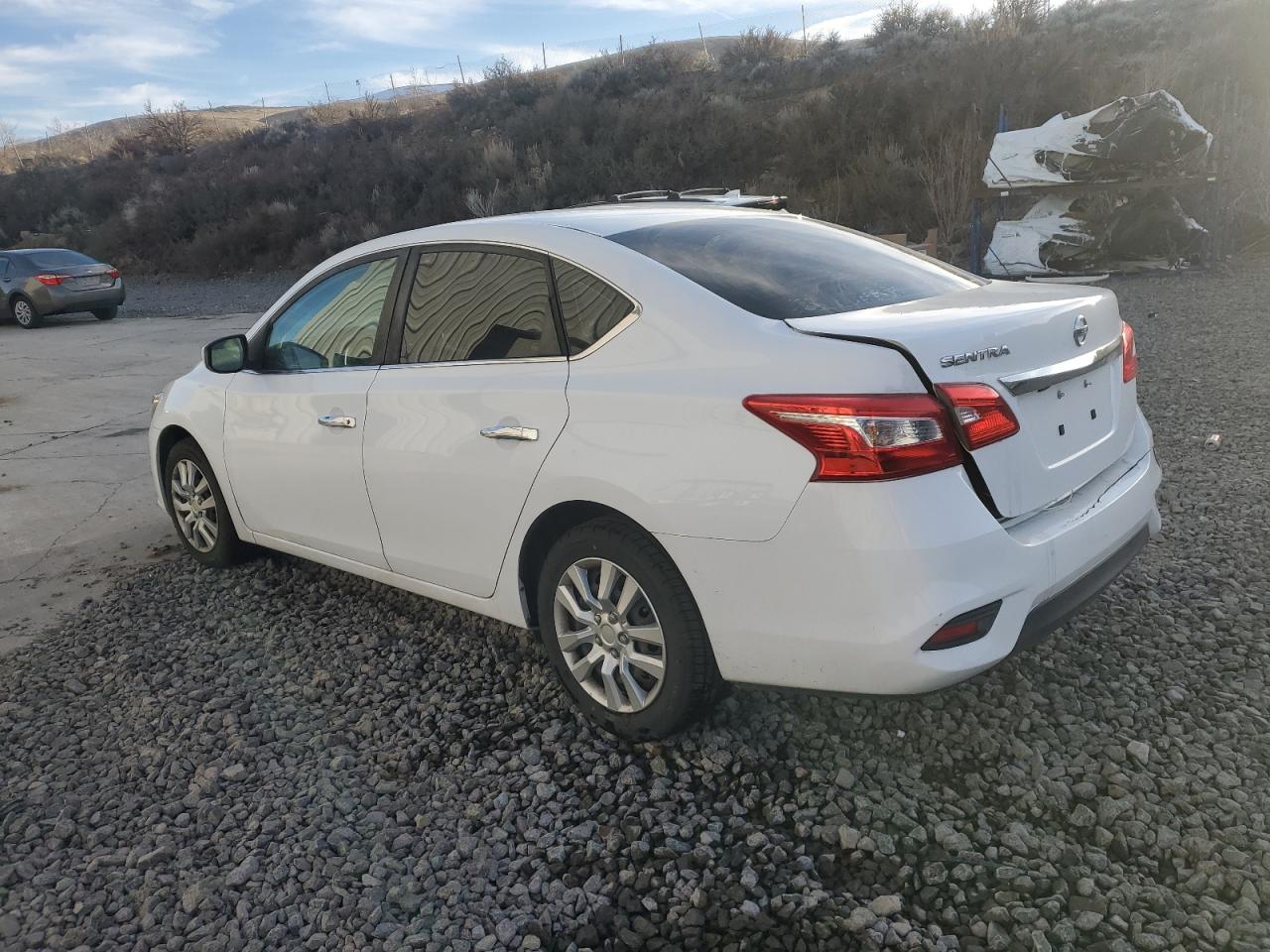 2018 Nissan Sentra - Image 2