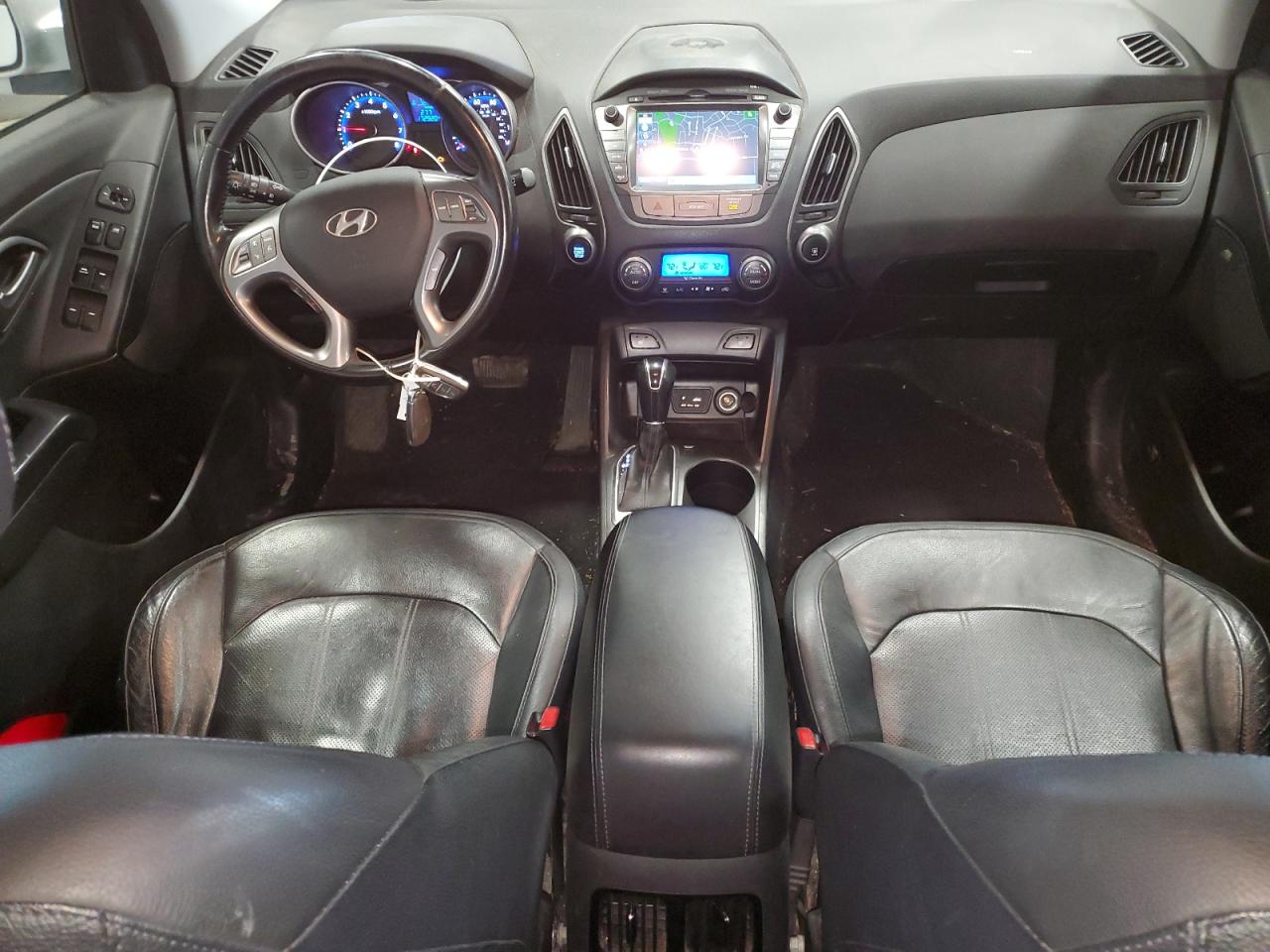 2015 Hyundai Tucson - Image 8