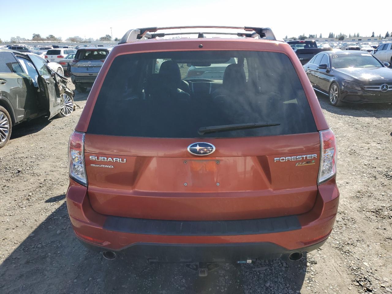 2010 Subaru Forester - Image 6