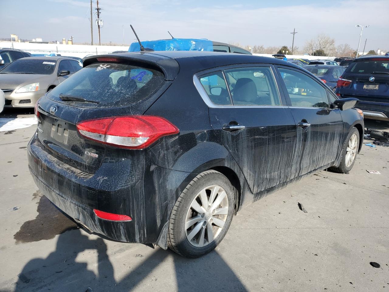 2015 Kia Forte - Image 3