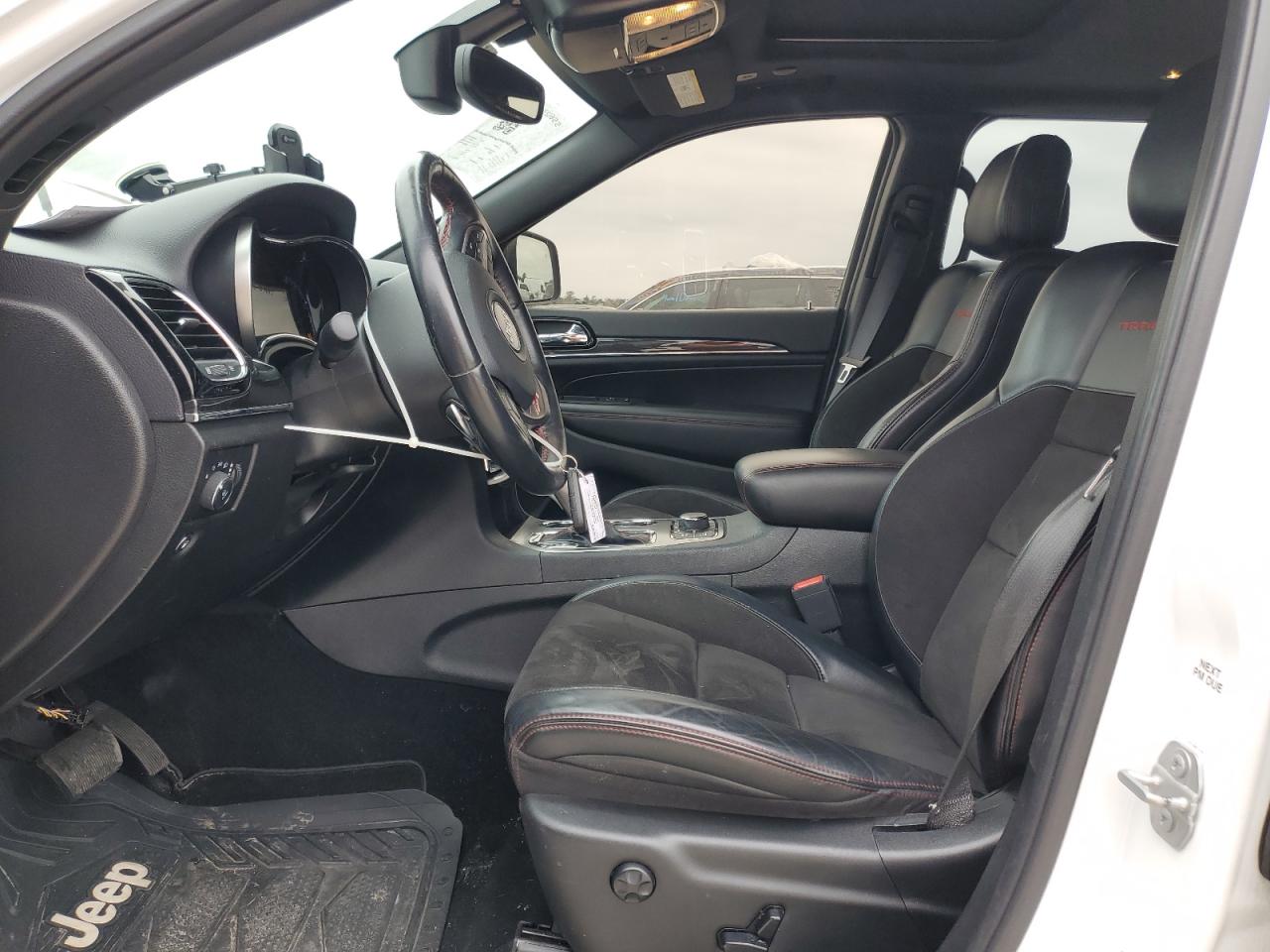 2020 Jeep Grand Cherokee - Image 7