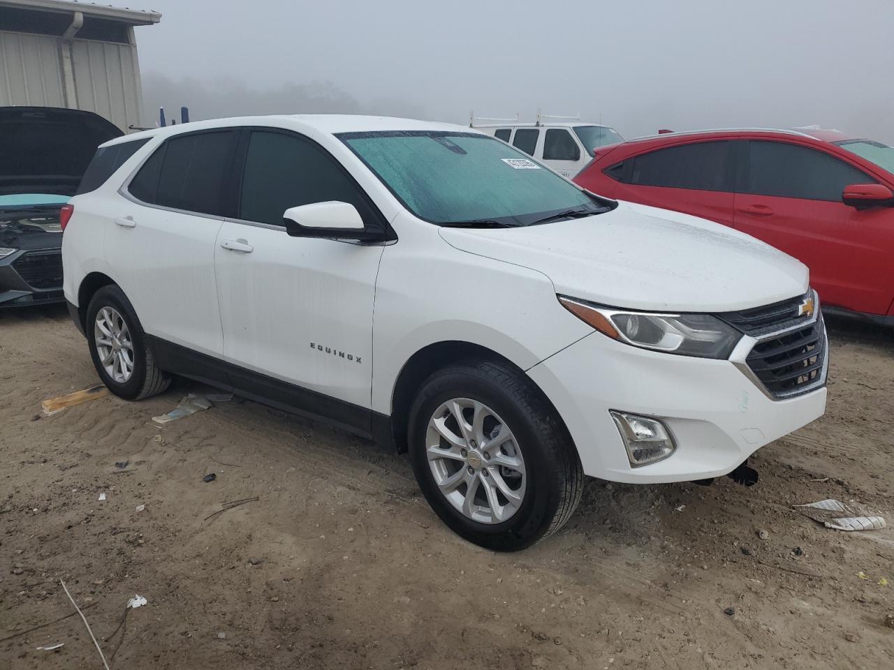 2020 Chevrolet Equinox - Image 4